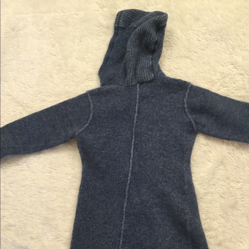100% wool zip up sweater - Picture 5 of 7